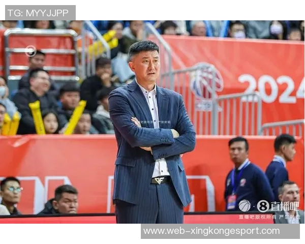 媒体人分析广东男篮阵地战效率问题期待教练组深入评估与调整 媒体人分析广东男篮阵地战效率问题期待教练组深入评估与调整