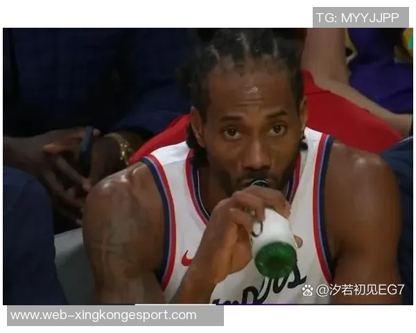 基德称赞克里斯蒂三分命中率高达565防守表现同样出色