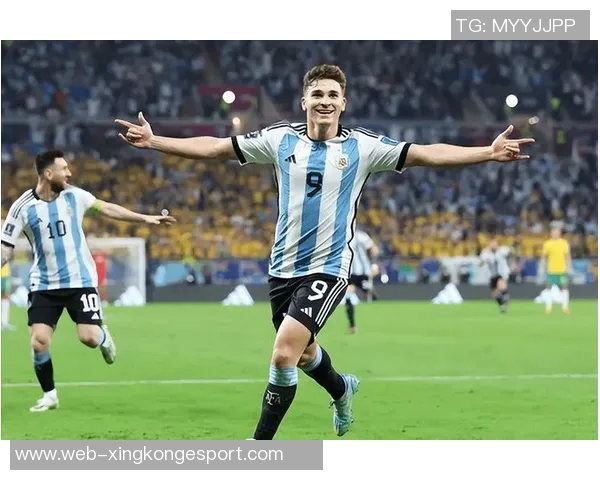 阿尔瓦雷斯追平梅西脚步2025年已为俱乐部和国家队攻入27球